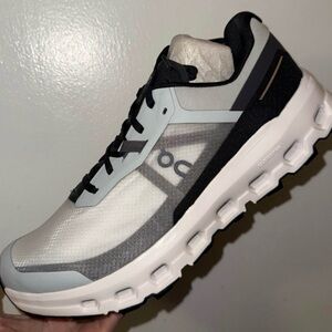 On Running Cloud Men’s Running Shoe Cloudvista 2 - White, Black, Gray
